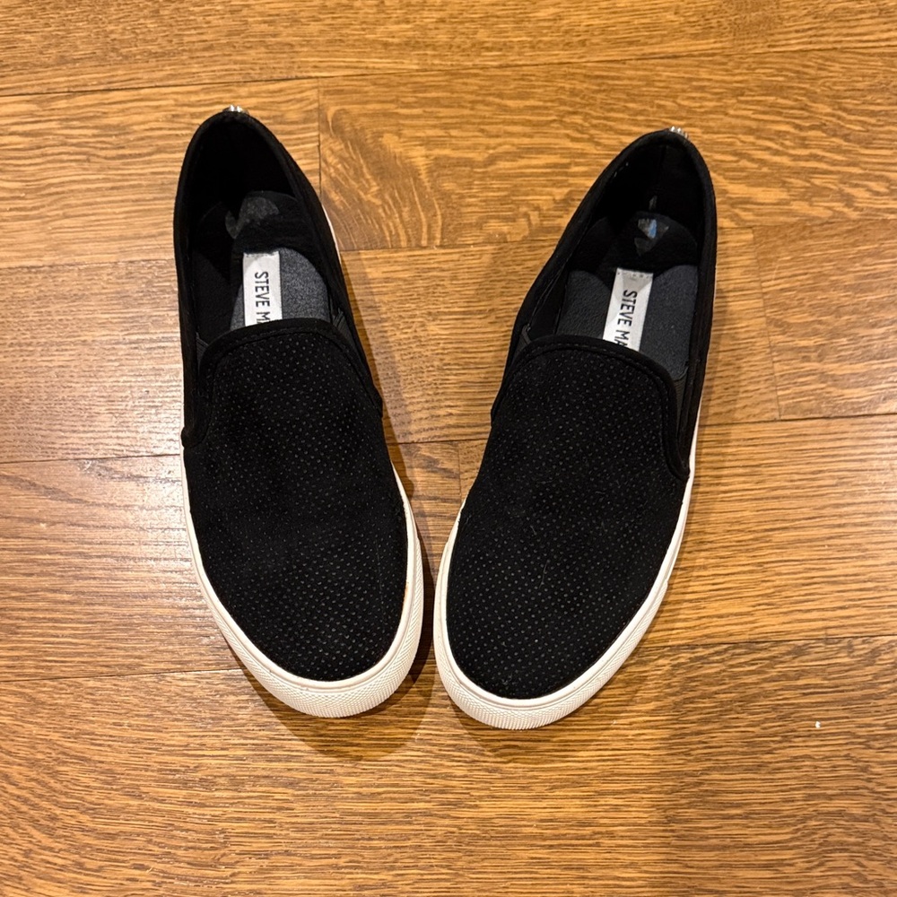Steve Madden Black Slip-On Loafers - great condition